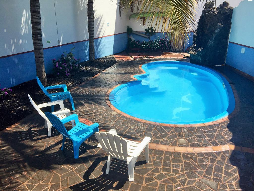 Hostal Baltra Puerto Ayora  Luaran gambar